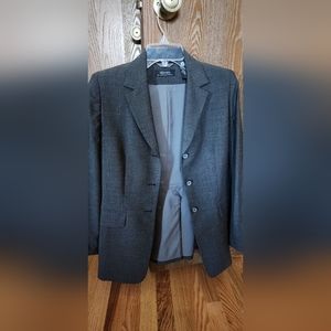 A jacket by lord and Taylor, only worn couple times. Looks brand new